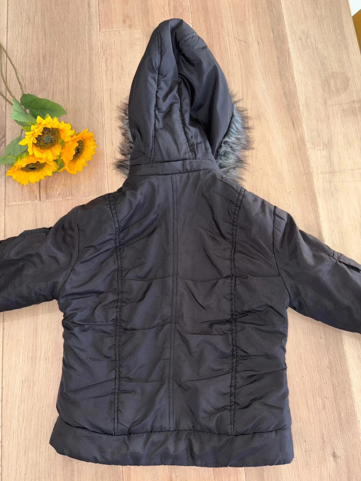 Black puffer coat by Caprice de Fille, size 10 years – photo 2